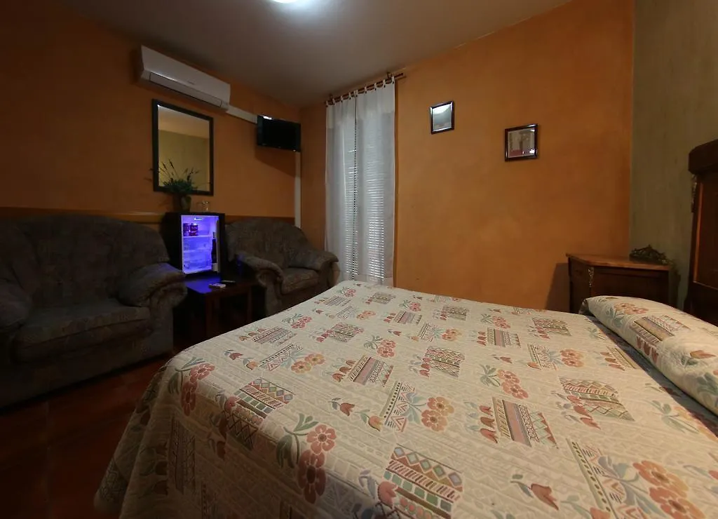 Hotel Rural Ocell Francoli L'Espluga de Francoli 0*,  Spain